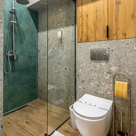 Avangard Hazova I Daire Lviv