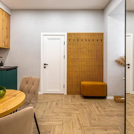 Avangard Hazova I * Lviv