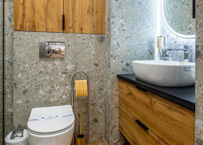 Apartamento Avangard Hazova I *