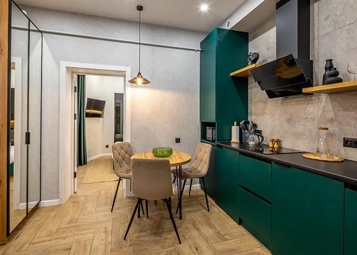 Avangard Hazova I * Lvov